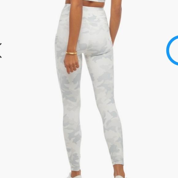 JustFab Camo High-Waisted Printed Pocket Active Leggings Sz M - Picture 9 of 14